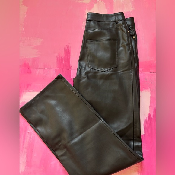 ZARA leather pants. Size 8. Very cute and versatile, can be dressed up or down! - Picture 1 of 3